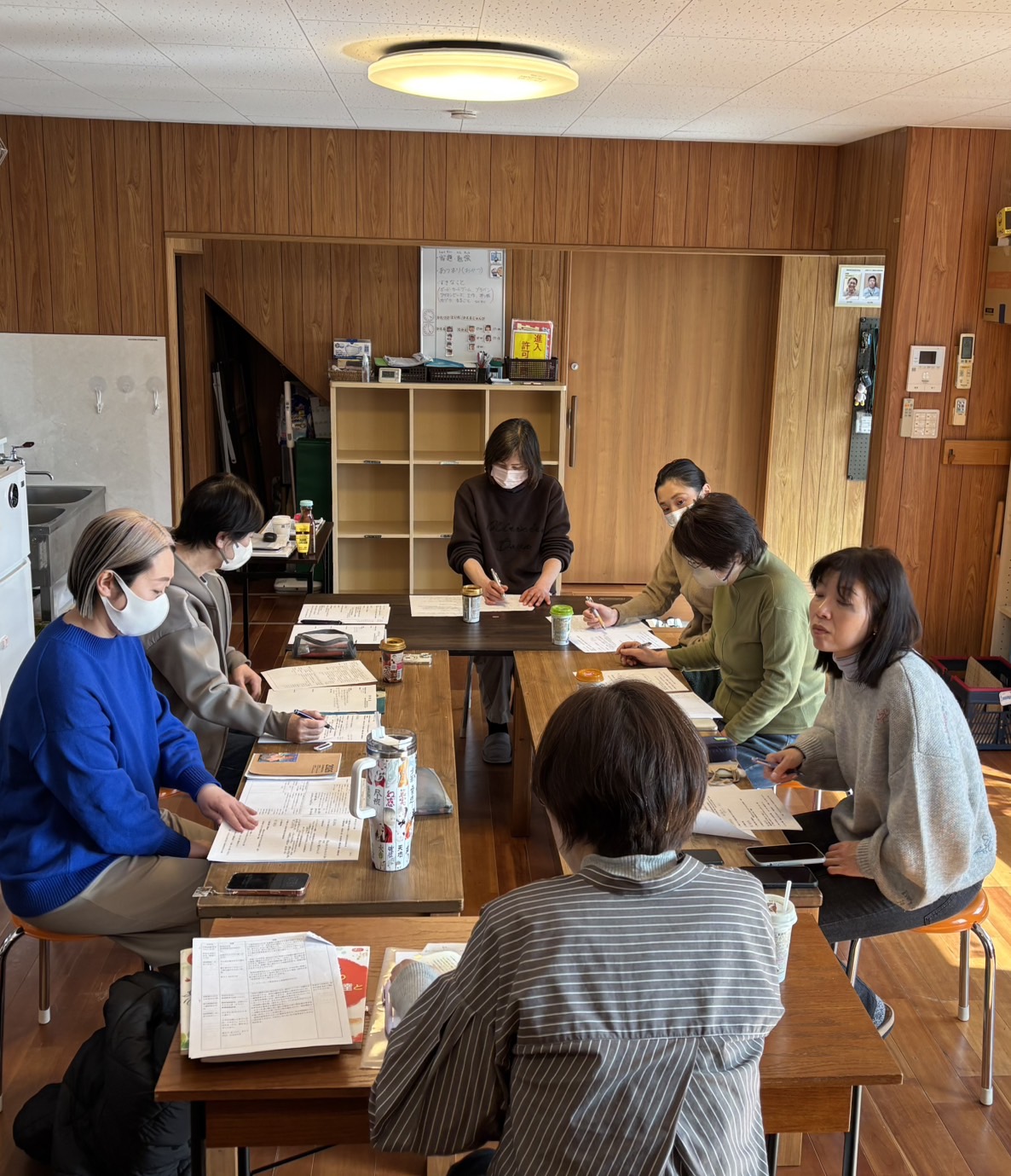 臨床心理士さんをお招きしてスタッフ研修をしました。